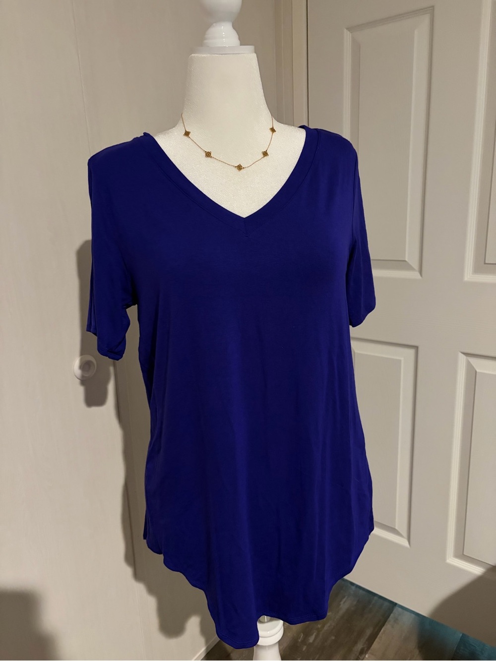 Zenana blue/purple top size large